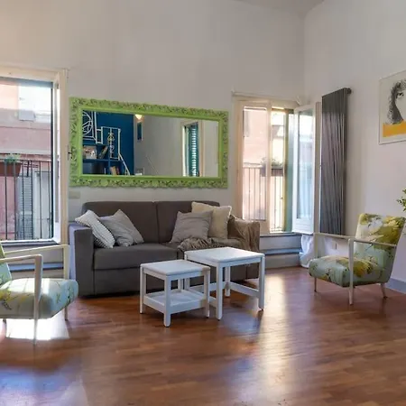 Amazing Terrace In Trastevere Apartment Rome