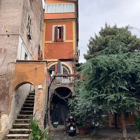 Amazing Terrace In Trastevere Apartment Rome